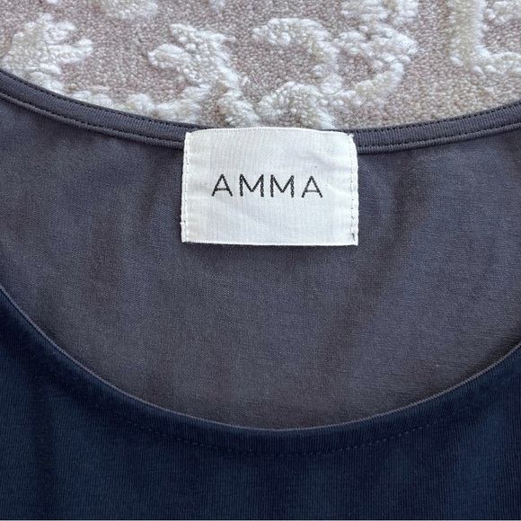 AMMA Long Sleeve Colorblock Tunic Top - Picture 9 of 13